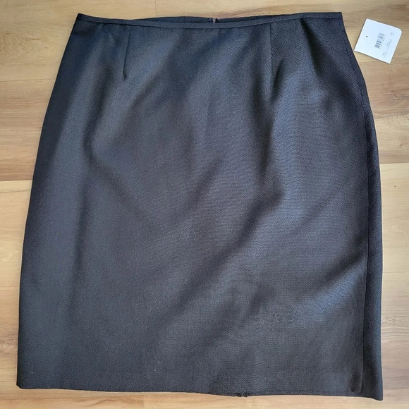 NWT SAG HARBOR SUIT Black Pencil Skirt Lined Modest Textured Size 18 - Picture 1 of 8